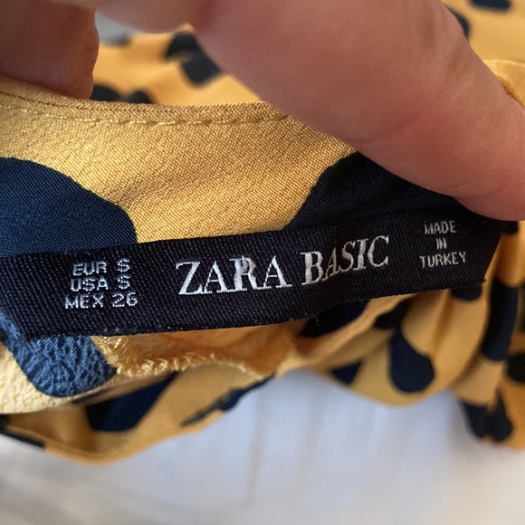 Zara Polka Dot Balloon Sleeve Blouse - Picture 4 of 5